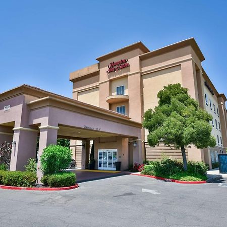 Hampton Inn & Suites Pittsburg Eksteriør bilde
