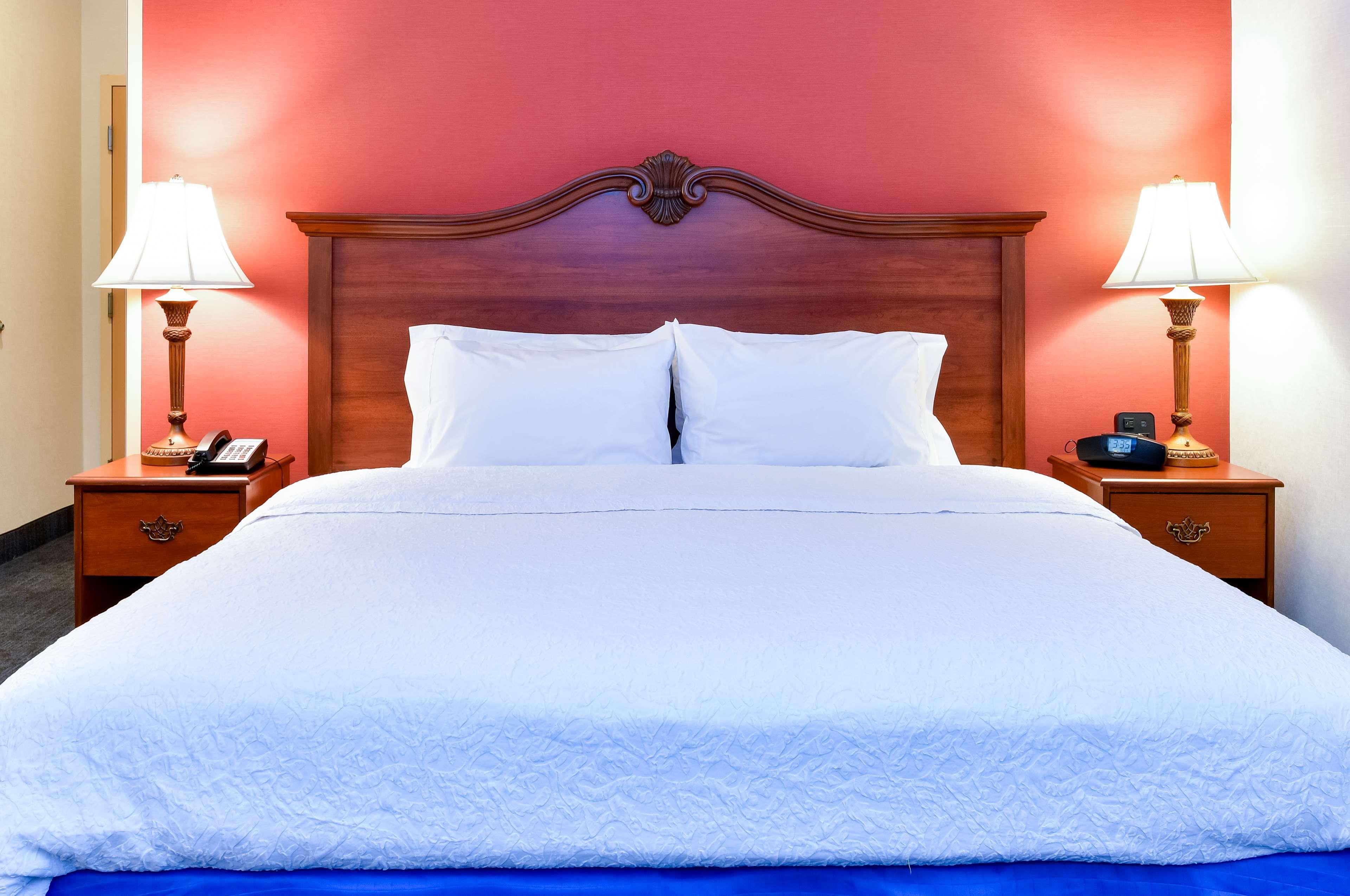 Hampton Inn & Suites Pittsburg Eksteriør bilde