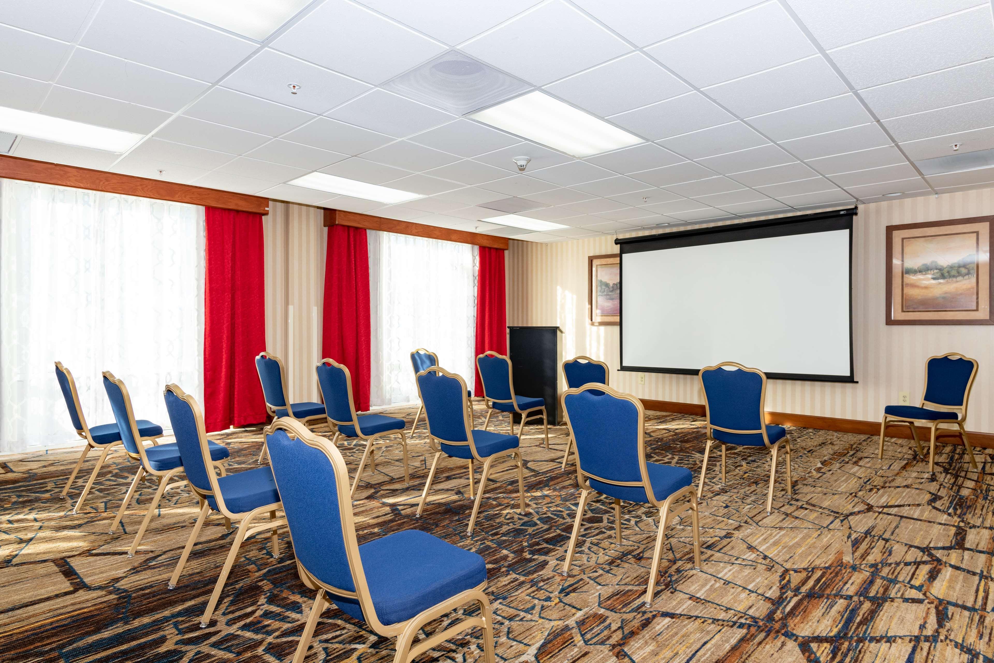 Hampton Inn & Suites Pittsburg Eksteriør bilde