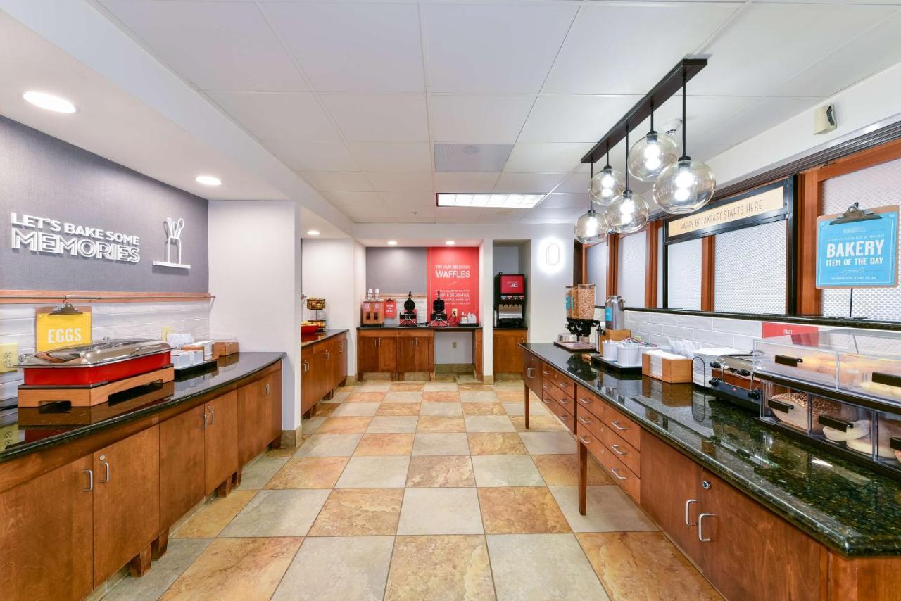 Hampton Inn & Suites Pittsburg Eksteriør bilde