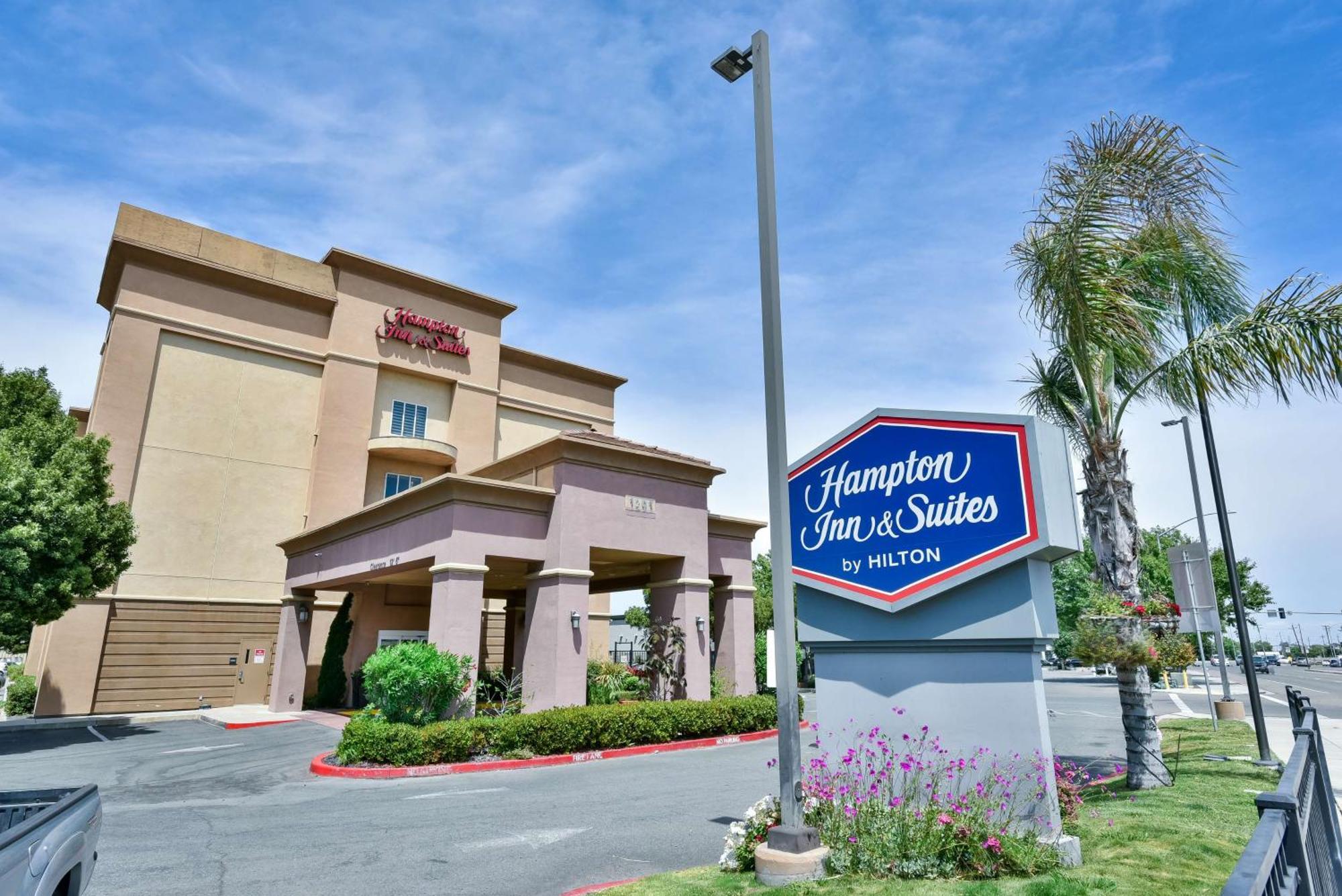 Hampton Inn & Suites Pittsburg Eksteriør bilde