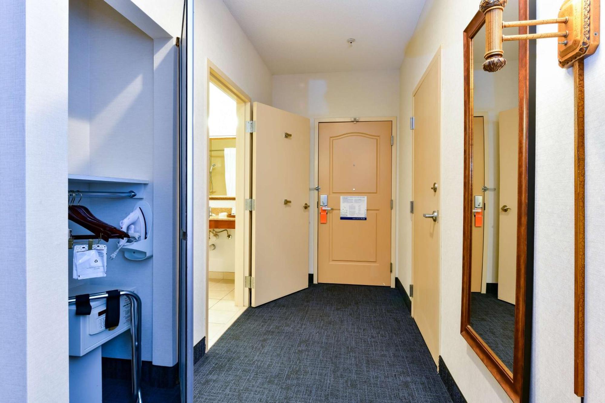 Hampton Inn & Suites Pittsburg Eksteriør bilde