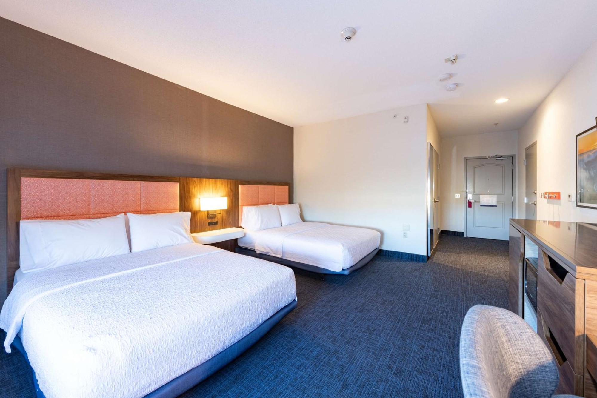 Hampton Inn & Suites Pittsburg Eksteriør bilde