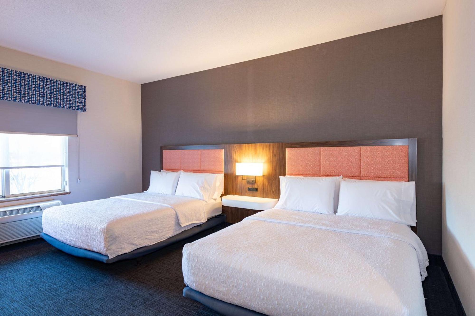 Hampton Inn & Suites Pittsburg Eksteriør bilde